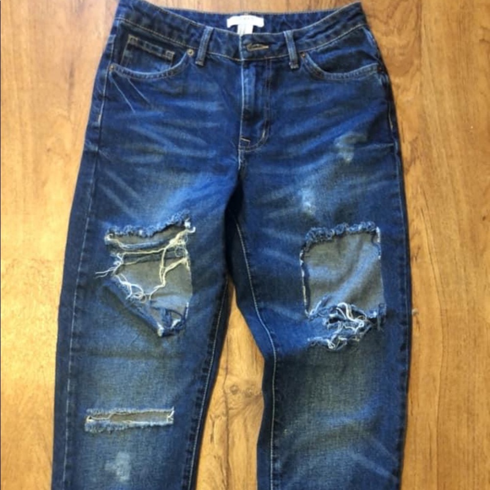 High rise forever 21 distressed jeans